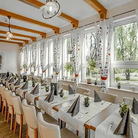 酒店 Kaiserhof Feldberg By Belvilla Conow
